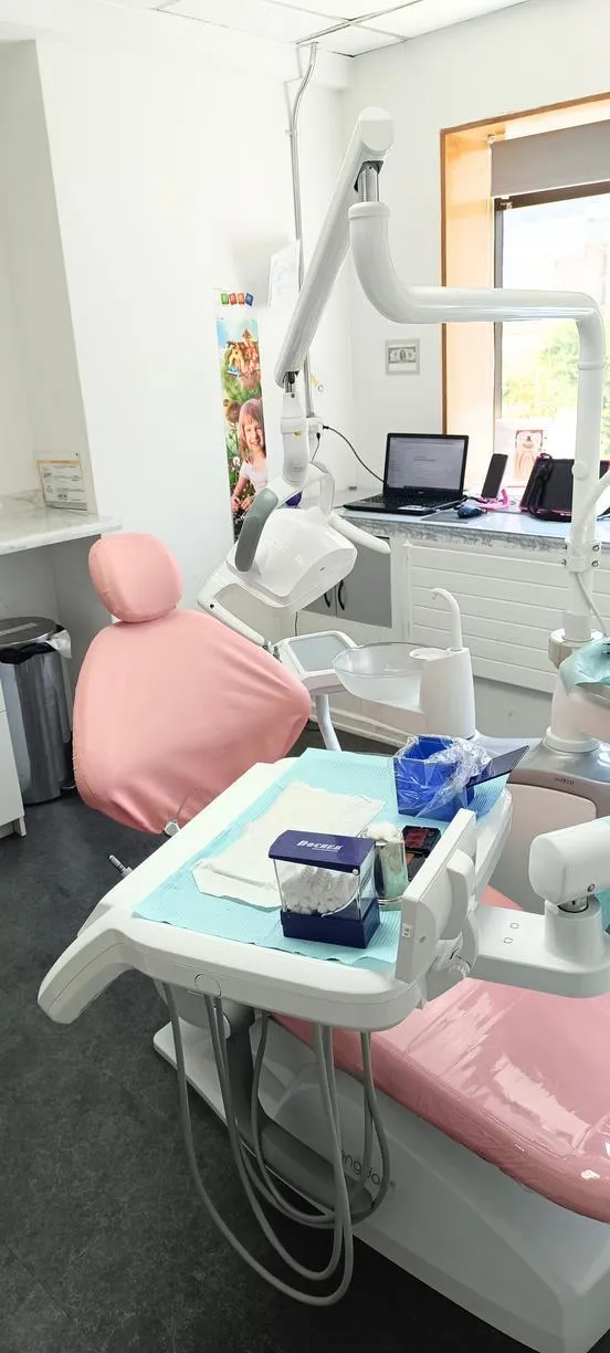 Box dental moderno CeDeMed